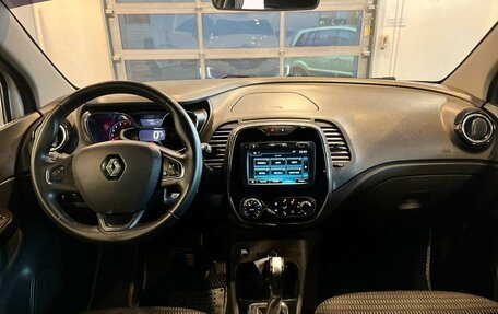 Renault Kaptur I рестайлинг, 2017 год, 1 490 000 рублей, 9 фотография