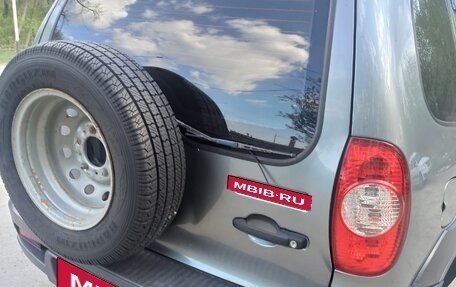 Chevrolet Niva I рестайлинг, 2011 год, 520 000 рублей, 2 фотография