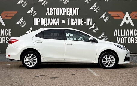 Toyota Corolla, 2018 год, 1 595 000 рублей, 9 фотография