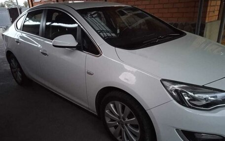 Opel Astra J, 2012 год, 925 000 рублей, 6 фотография