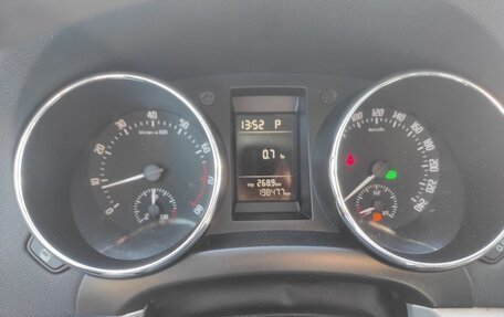 Skoda Yeti I рестайлинг, 2012 год, 820 000 рублей, 9 фотография