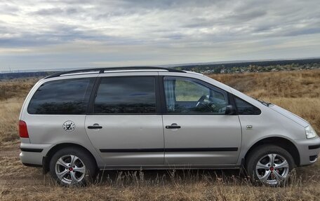 Volkswagen Sharan I рестайлинг, 2001 год, 520 000 рублей, 2 фотография