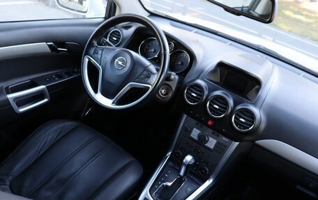 Opel Antara I, 2013 год, 1 450 000 рублей, 16 фотография