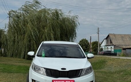 KIA Rio III рестайлинг, 2012 год, 720 000 рублей, 1 фотография