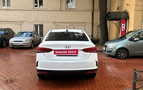 Hyundai Solaris II рестайлинг, 2020 год, 1 100 000 рублей, 5 фотография