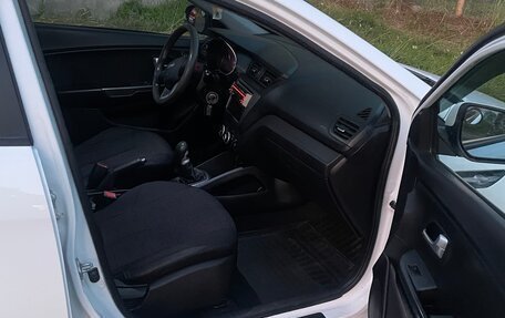 KIA Rio III рестайлинг, 2011 год, 630 000 рублей, 8 фотография