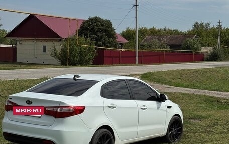 KIA Rio III рестайлинг, 2012 год, 720 000 рублей, 2 фотография