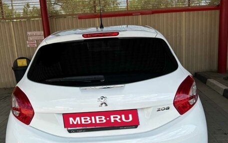 Peugeot 208 II, 2013 год, 710 000 рублей, 5 фотография