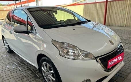 Peugeot 208 II, 2013 год, 710 000 рублей, 4 фотография
