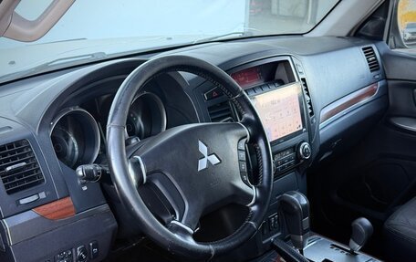 Mitsubishi Pajero IV, 2007 год, 1 520 000 рублей, 16 фотография