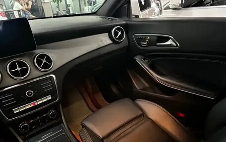 Mercedes-Benz CLA, 2018 год, 1 815 000 рублей, 8 фотография