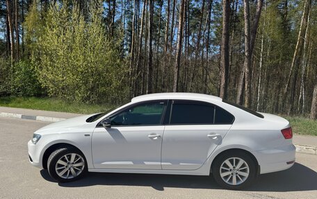 Volkswagen Jetta VI, 2013 год, 980 000 рублей, 2 фотография
