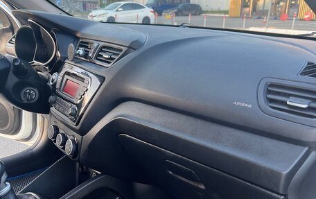 KIA Rio III рестайлинг, 2017 год, 849 000 рублей, 12 фотография