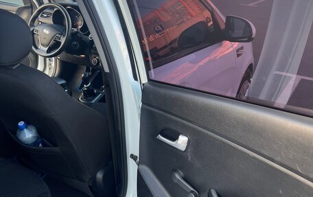 KIA Rio III рестайлинг, 2017 год, 849 000 рублей, 17 фотография