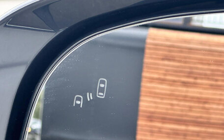 Mitsubishi Outlander III рестайлинг 3, 2022 год, 2 650 000 рублей, 20 фотография
