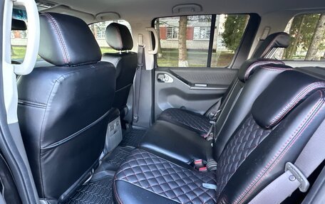 Nissan Pathfinder, 2011 год, 1 725 000 рублей, 20 фотография