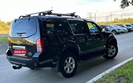 Nissan Pathfinder, 2011 год, 1 725 000 рублей, 22 фотография