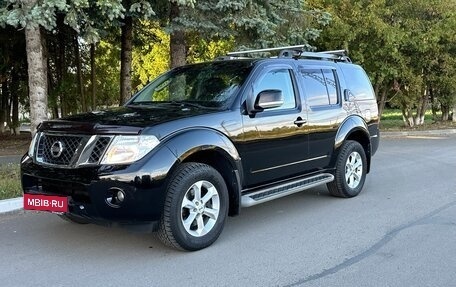 Nissan Pathfinder, 2011 год, 1 725 000 рублей, 28 фотография