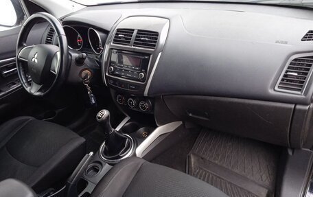 Mitsubishi ASX I рестайлинг, 2013 год, 975 000 рублей, 14 фотография
