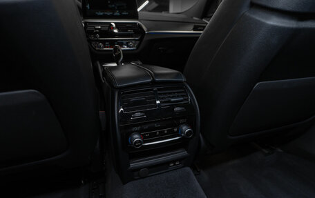 BMW 6 серия, 2020 год, 6 140 000 рублей, 14 фотография