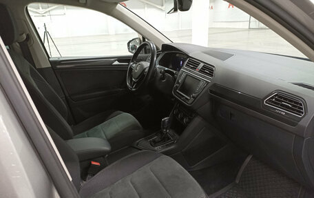 Volkswagen Tiguan II, 2017 год, 2 050 000 рублей, 13 фотография