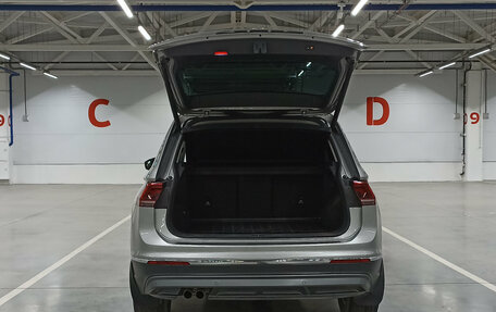 Volkswagen Tiguan II, 2017 год, 2 050 000 рублей, 12 фотография