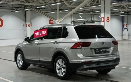 Volkswagen Tiguan II, 2017 год, 2 050 000 рублей, 8 фотография