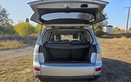 Mitsubishi Outlander III рестайлинг 3, 2007 год, 850 000 рублей, 3 фотография