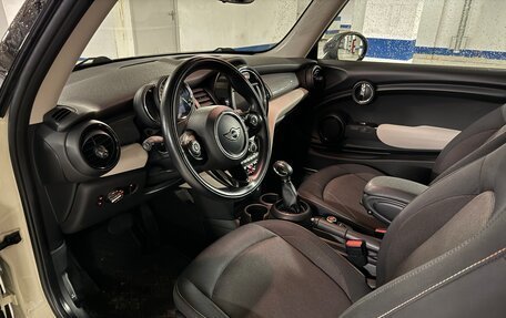 MINI Hatch, 2017 год, 1 650 000 рублей, 5 фотография