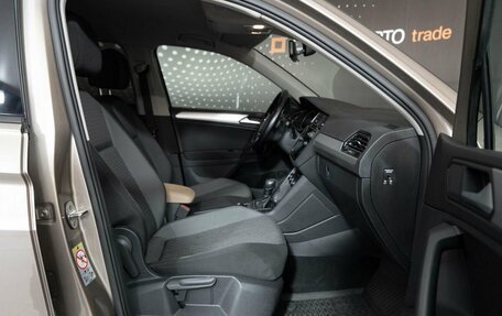 Volkswagen Tiguan II, 2020 год, 2 327 000 рублей, 16 фотография