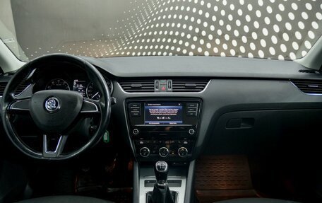 Skoda Octavia, 2017 год, 1 337 500 рублей, 10 фотография