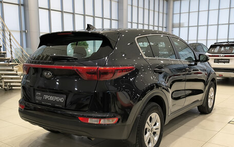KIA Sportage IV рестайлинг, 2017 год, 2 050 000 рублей, 6 фотография