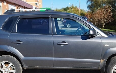 Hyundai Tucson III, 2008 год, 665 000 рублей, 2 фотография