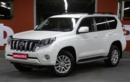 Toyota Land Cruiser Prado 150 рестайлинг 2, 2015 год, 4 298 000 рублей, 1 фотография
