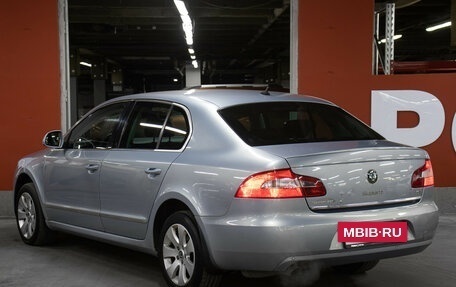 Skoda Superb III рестайлинг, 2010 год, 749 000 рублей, 7 фотография