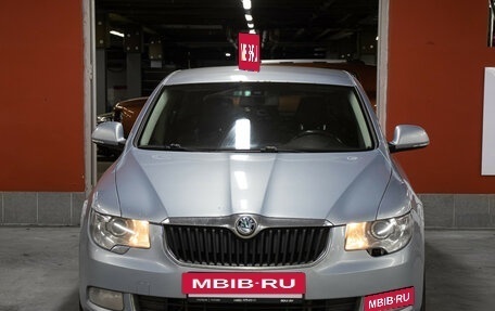 Skoda Superb III рестайлинг, 2010 год, 749 000 рублей, 2 фотография