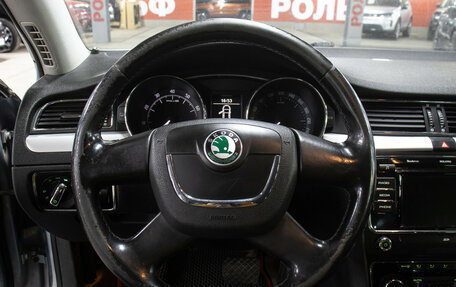 Skoda Superb III рестайлинг, 2010 год, 749 000 рублей, 17 фотография