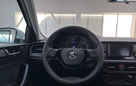 Skoda Rapid II, 2021 год, 1 520 000 рублей, 13 фотография