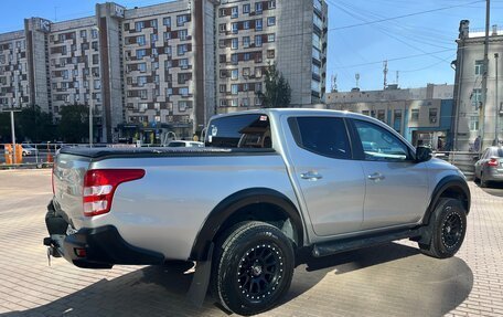 Mitsubishi L200 IV рестайлинг, 2016 год, 2 550 000 рублей, 6 фотография