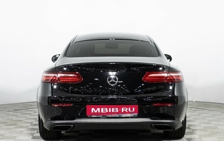 Mercedes-Benz E-Класс, 2017 год, 3 399 700 рублей, 6 фотография