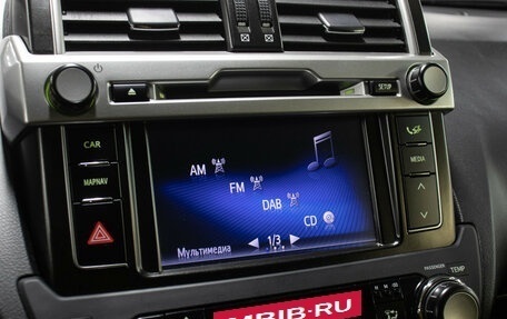 Toyota Land Cruiser Prado 150 рестайлинг 2, 2015 год, 4 298 000 рублей, 20 фотография