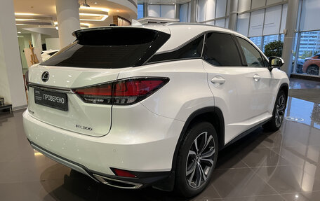 Lexus RX IV рестайлинг, 2021 год, 5 928 000 рублей, 6 фотография