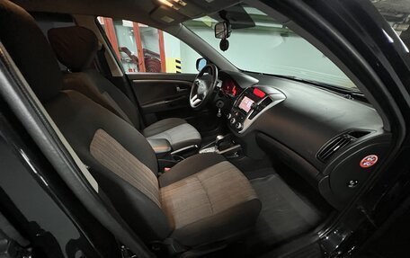 KIA cee'd I рестайлинг, 2011 год, 820 000 рублей, 11 фотография