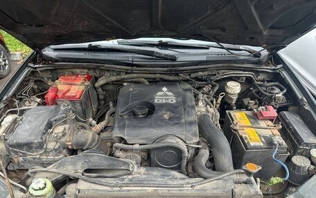 Mitsubishi L200 IV рестайлинг, 2008 год, 750 000 рублей, 26 фотография