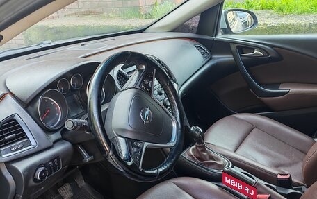 Opel Astra J, 2013 год, 600 000 рублей, 9 фотография