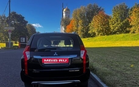 Mitsubishi Pajero Sport III рестайлинг, 2020 год, 3 300 000 рублей, 3 фотография