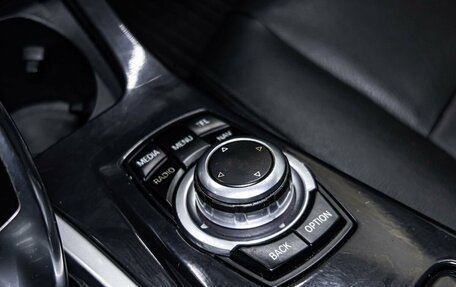 BMW 5 серия, 2014 год, 1 700 000 рублей, 23 фотография