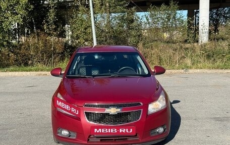 Chevrolet Cruze II, 2010 год, 590 000 рублей, 7 фотография