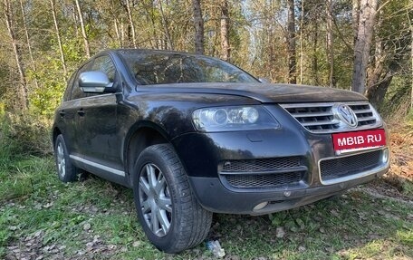 Volkswagen Touareg III, 2005 год, 1 000 000 рублей, 1 фотография