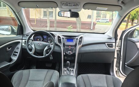 Hyundai i30 II рестайлинг, 2012 год, 870 000 рублей, 9 фотография